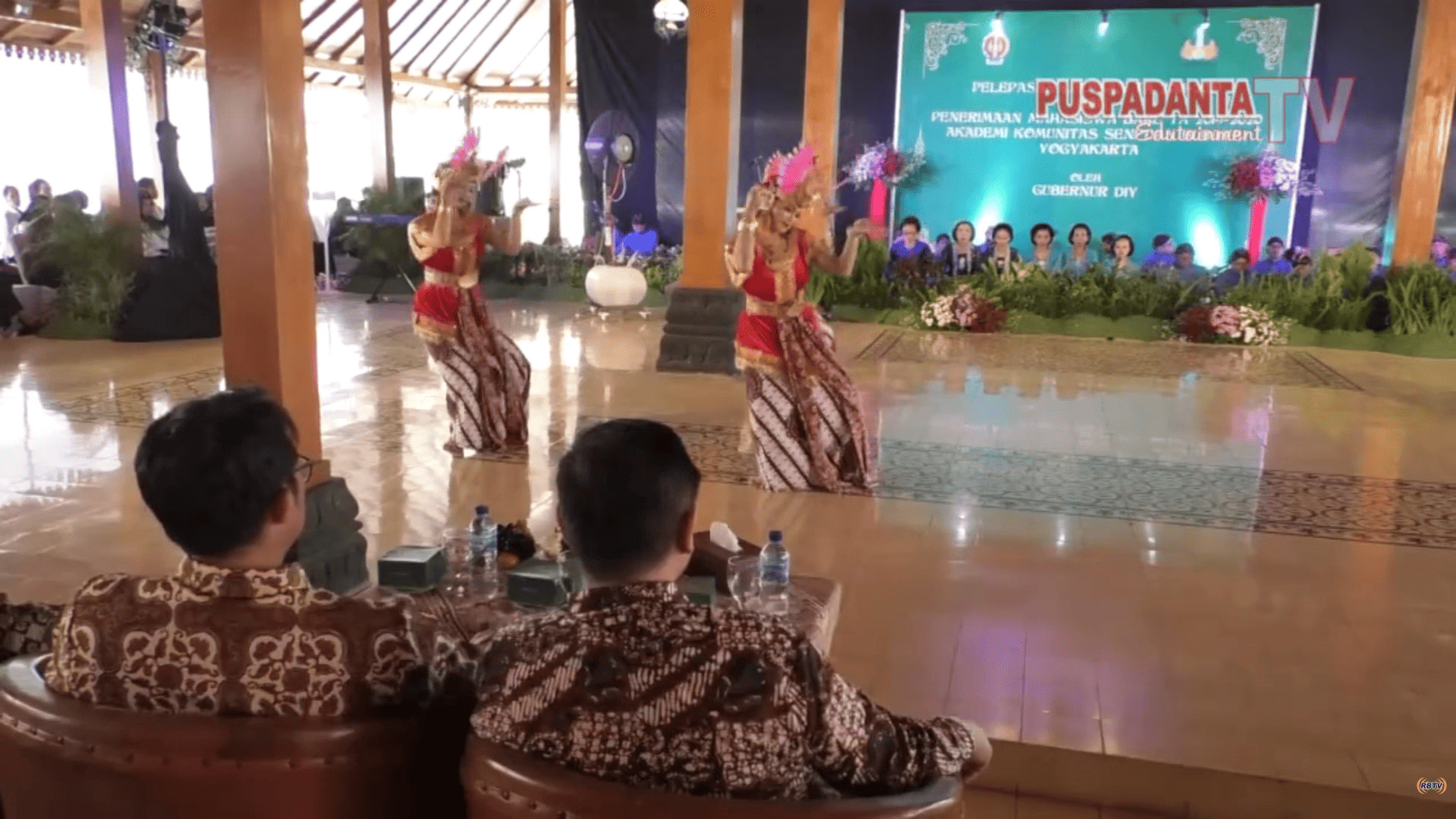 Wisuda Dan Penerimaan Mahasiswa Baru Akademi Komunitas Seni Dan Budaya Yogyakarta