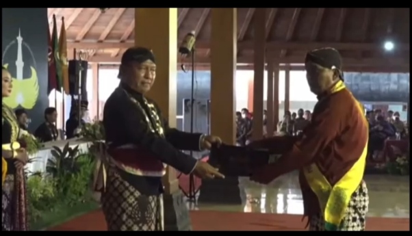 Wisuda D1 Akademi Komunitas Negeri Seni Budaya Yogyakarta Tahun Akademik 2021/2022