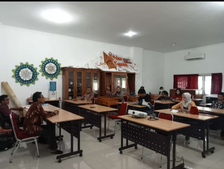 Pengetahuan Wayang Kedu Dalam Kuliah Sisipan Prodi Kriya AKN Senbud Yogyakarta