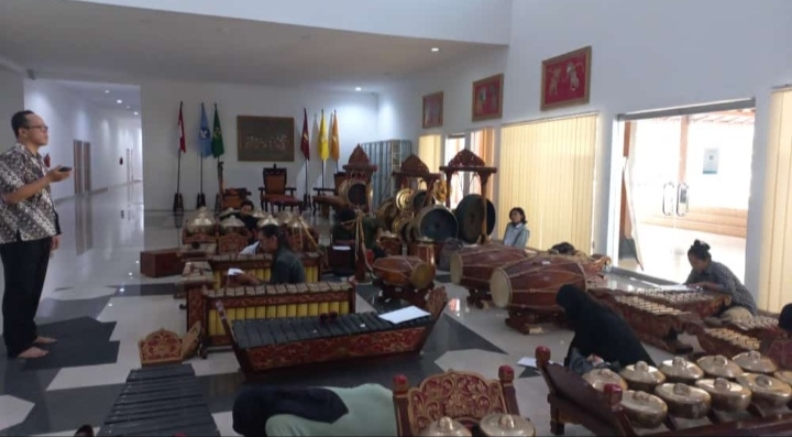 Kaget, Mahasiswa Prodi Karawitan Ujian Dadakan Di Hari Pertama Masuk Usai Liburan Idul Fitri