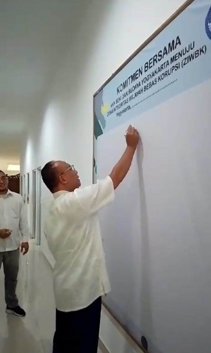 Civitas Akademika AKN Senbud Yk Komitmen Bersama Menolak Praktik-Praktik Tindakan Korupsi
