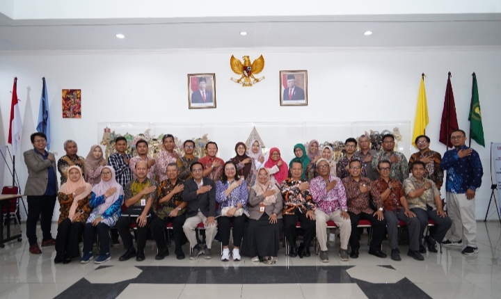 Perkuat Ekosistem Kemitraan Vokasi, AKN Seni Budaya YK Tuan Rumah FGD Dan Konsultasi Panel Expert