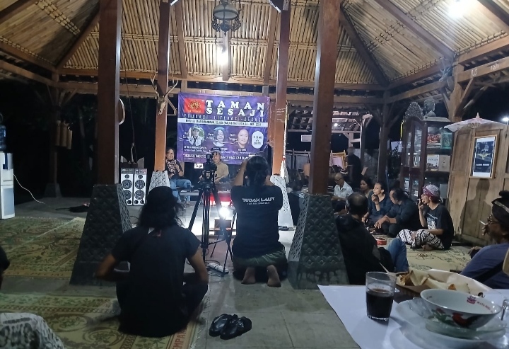 Sarasehan Budaya Sesaji Oleh Alumni AKN Senbud Yk Usulkan Sesaji Sebagai Warisan Budaya Dunia UNESCO
