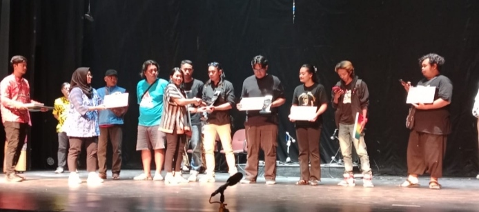 Dafa, Prodi Karawitan Angkatan 9, Raih  Pemeran Utama Terbaik Pria Festival Kethoprak Yogyakarta