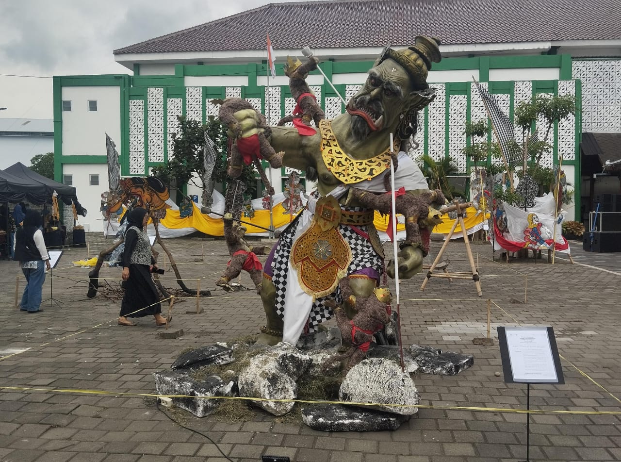Hari Wayang Momentum AKNSBY Berjuang Dirikan Prodi Baru Teater Tradisional
