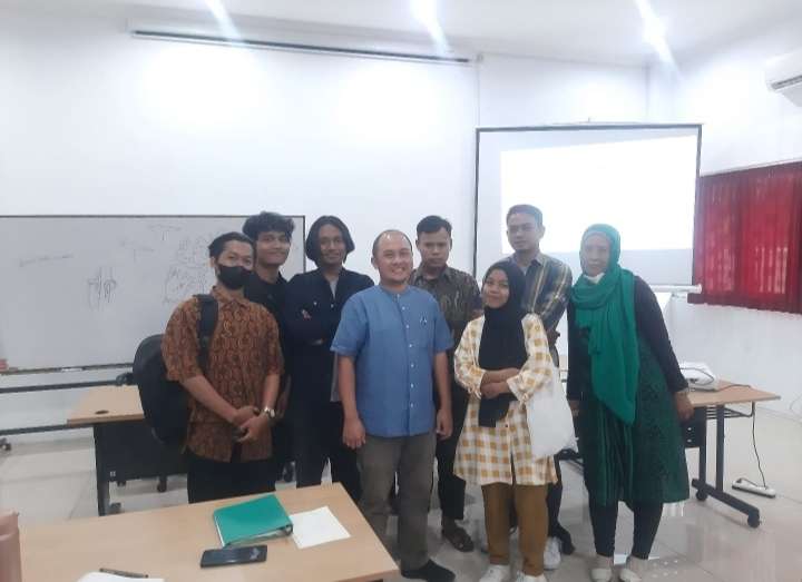 Kuliah Umum Prodi Kriya AKN Senbud Yk Hadirkan Dosen Tamu Dari UGM