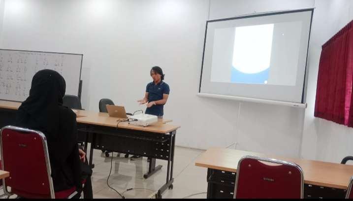 AKN Senbud Yk Berikan Layanan Pendidikan Baik Untuk Mahasiswanya Yang Disabilitas