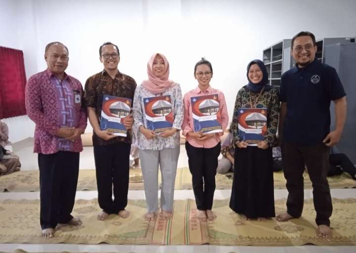 Empat Dosen CASN AKN Senbud Yk Terima SK Pengangkatan ASN