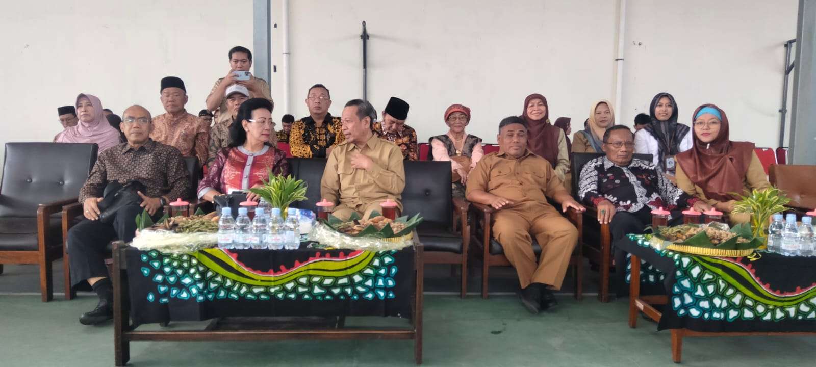 Kepala P3MPM AKN Senbud Yk Hadiri Lustrum VIII SMAN 1 Sewon Bantul