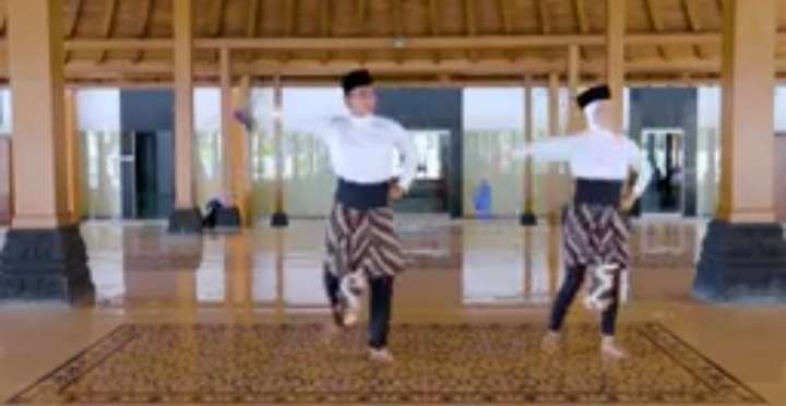 AKN Senbud YK Siapkan Materi Dan Iringan Tarian Sholawat Montro