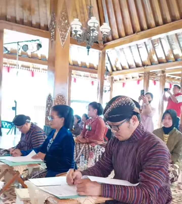 Kaprodi Seni Karawitan AKN Senbud Yk Jadi Juri Macapat Di Kompetisi Bahasa Dan Sastra DIY 2023