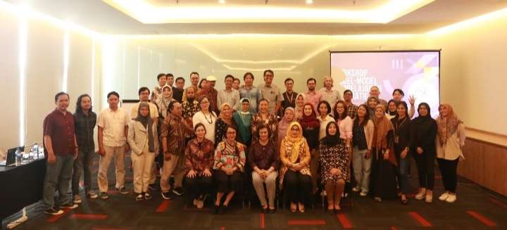 Kuatkan Kualitas Pembelajaran, AKN Senbud YK Hadiri Workshop Model Pembelajaran Integratif