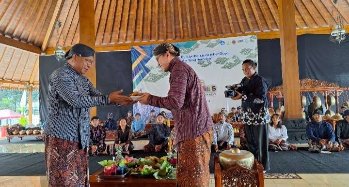 Tantangan Besar Mahasiswa Sukseskan Dies Natalis Ke-4 AKN Senbud Yk Usai PKL Di Bali