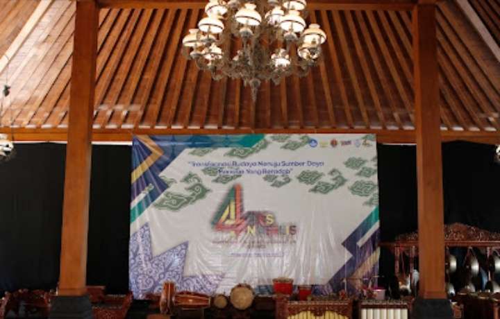 Kuatkan Komitmen Bersama Akan Perubahan Demi Kemajuan AKN Senbud Yk Melalui Pendidikan