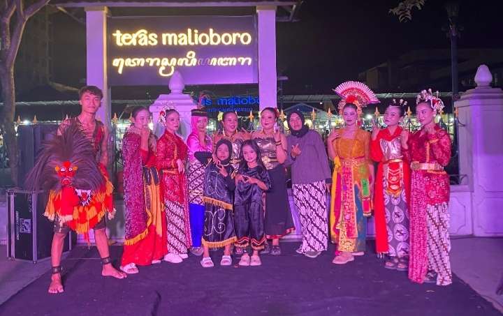 Semangat Berkarya Lestarikan Budaya, Partisipasi Alumni Dalam Sekar Rinonce Disbud Kota Yogyakarta