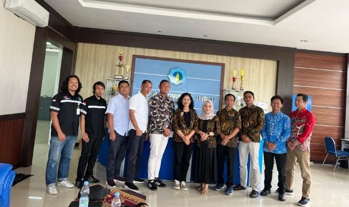 Kunjungan Ke AKN Pacitan Study Tiru Tata Kelola Akademik Dan Tata Kelola Laboratorium