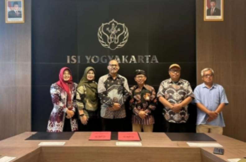 AKNSBY Terima Hibah Kendaraan Operasional dari ISI Yogyakarta